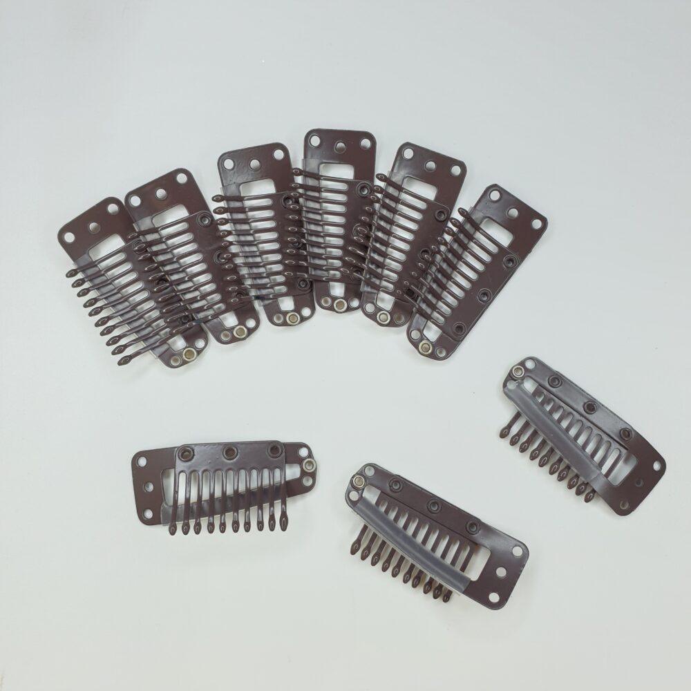 Мини ШНОЛКИ (КЛИПСИ) за ЕКСТЕНШЪН.Пришиват се към Екстеншъна който се прикрепя към Вашата коса благодарение на тях.За един Екстеншън са необходими средно 10 броя.