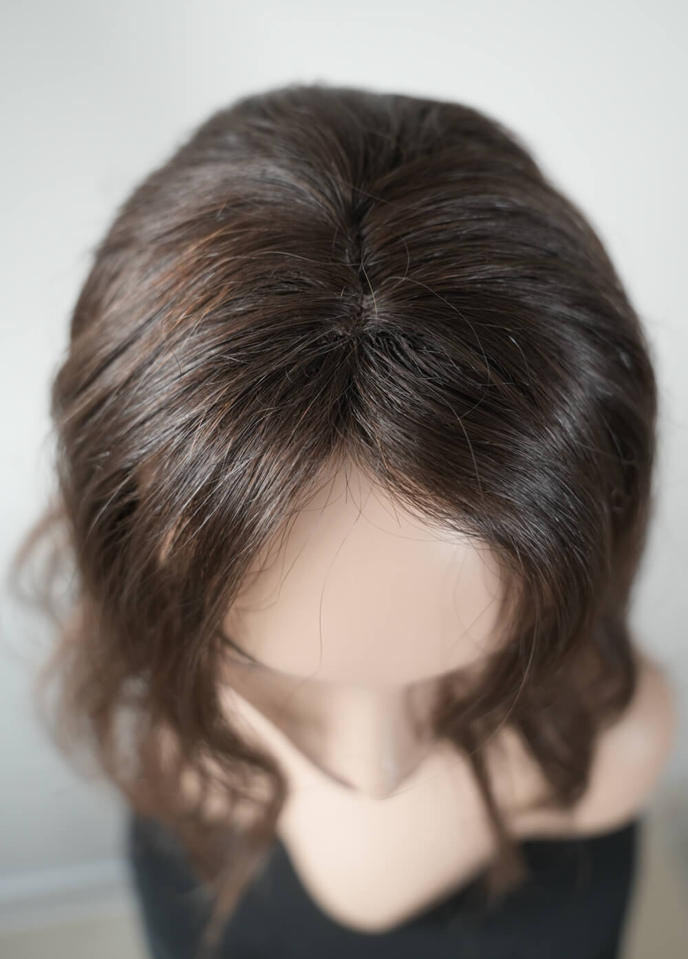 „Бетси“ ТУПЕ / БРЕТОН от ЕСТЕСТВЕНА КОСА 6 алопеция-модна-натурално-кестенява-цвят