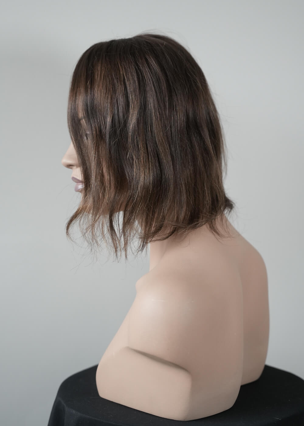 „Елис“ ТУПЕ / БРЕТОН от ЕСТЕСТВЕНА КОСА 3 светло-кестеняв-цвят-чуплива-хубава